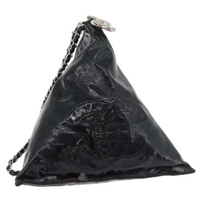 Pre-owned Chanel Bon Bon Pyramid Wristlet Patent Black Patent_leather Shoulder Bag Bag ()
