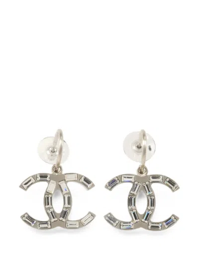 Pre-owned Chanel Boucles D'oreilles Earrings In Silver