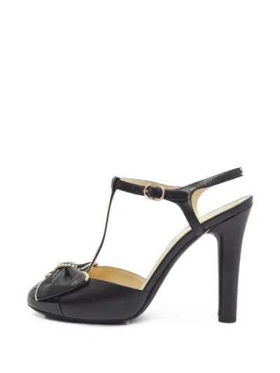 Pre-owned Chanel Bow Pearl-embellished Heeled Pumps In Black