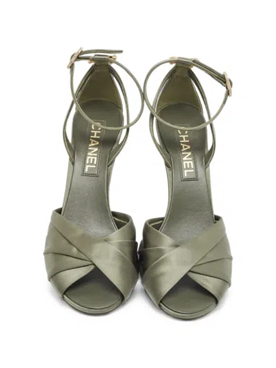 Pre-owned Chanel Bow-detail Ankle-strap Sandals In Grey