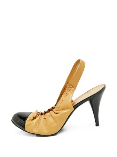 Pre-owned Chanel Bow-detail Cap-toe Slingback Pumps In Neutrals