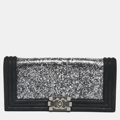 Pre-owned Chanel Boy Black/silver Metallic Suede And Python Clutch