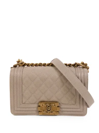 Pre-owned Chanel Boy Cc Chain Cross Body Bag In Gray