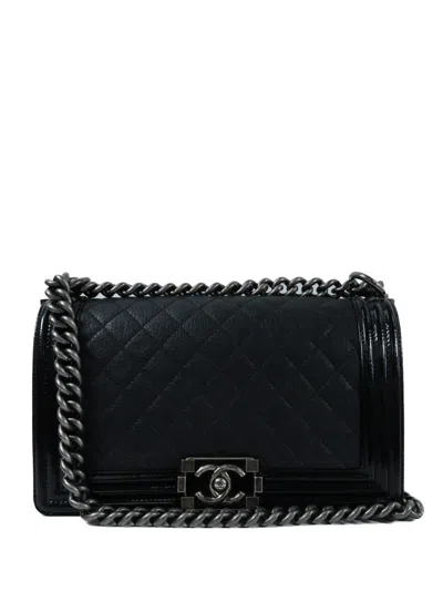 Pre-owned Chanel Boy Cc Chain Shoulder Bag In Black