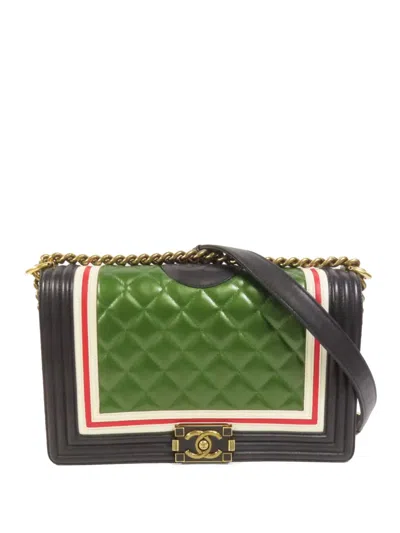 Pre-owned Chanel Boy Cc Chain Shoulder Bag In Black