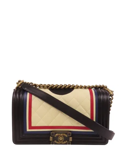 Pre-owned Chanel Boy Cc Chain Shoulder Bag In Black