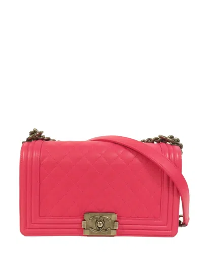 Pre-owned Chanel Boy Cc Shoulder Bag In Pink