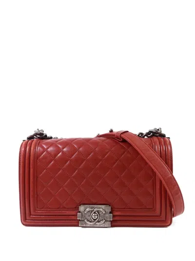 Pre-owned Chanel Boy Cc Shoulder Bag In Red