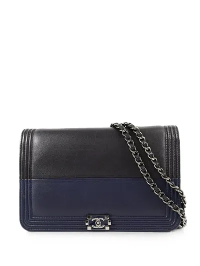Pre-owned Chanel Boy Cc Wallet On Chain Shoulder Bag In Black