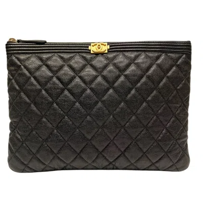 Pre-owned Chanel Boy  Black Grained Calfskin Clutch Bag ()