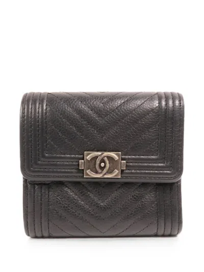 Pre-owned Chanel Boy Chevron-quilted Wallet In Black