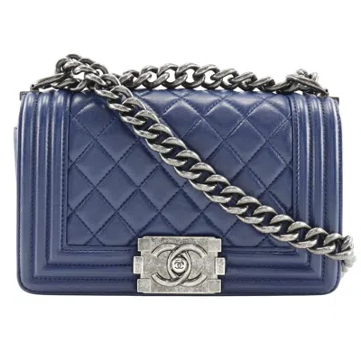 Pre-owned Chanel Boy Flap Bag Quilted Lambskin Leather Shoulder Bag Bag () In Blue