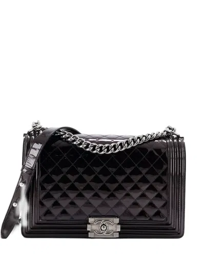 Pre-owned Chanel Boy Flap Quilted Shoulder Bag In Black