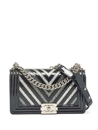 Pre-owned Chanel Boy Flap Shoulder Bag In Black