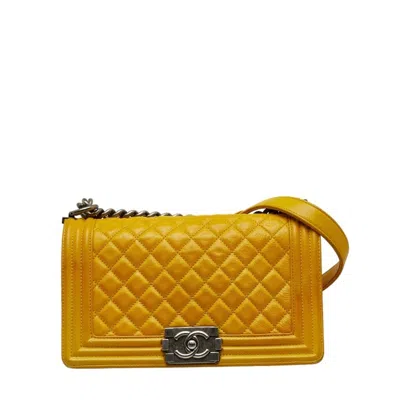 Pre-owned Chanel Boy Leather Shoulder Bag () In Yellow