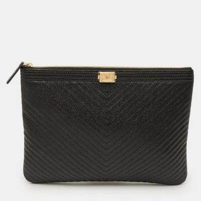 Pre-owned Chanel Boy Medium Black Chevron Caviar Leather Pouch