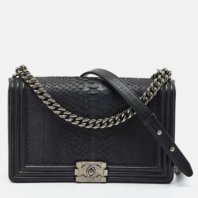 Pre-owned Chanel Boy New Medium Black Python And Leather Flap Bag