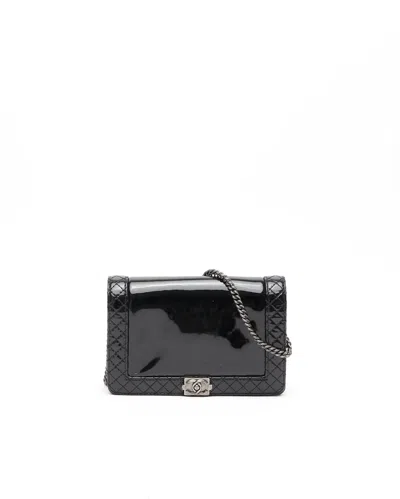 Pre-owned Chanel Boy Patent Wallet On Chain Bag