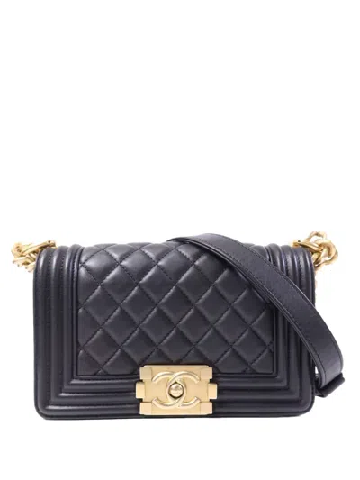 Pre-owned Chanel Boy Quilted Shoulder Bag In Black