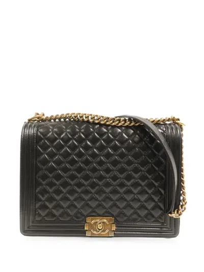 Pre-owned Chanel Boy Quilted Shoulder Bag In Black