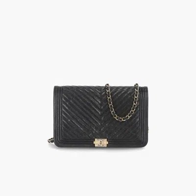 Pre-owned Chanel Boy Wallet On Chain