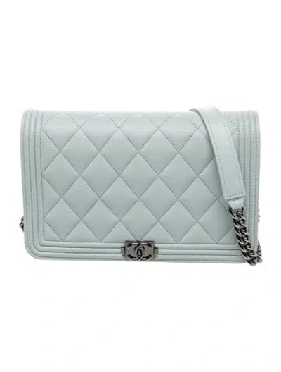 Pre-owned Chanel Boy Wallet On Chain In Blue
