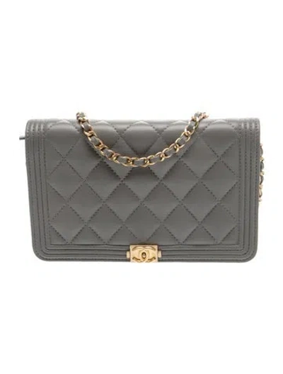 Pre-owned Chanel Boy Wallet On Chain In Gray