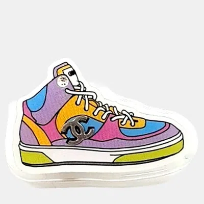 Pre-owned Chanel Brooch In Multi