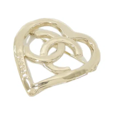 Pre-owned Chanel Brooch () In Gold