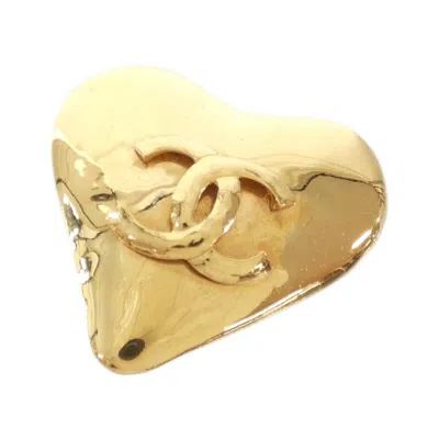 Pre-owned Chanel Brooch () In Gold