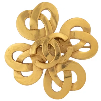 Pre-owned Chanel Brooch () In Gold