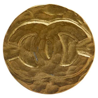 Pre-owned Chanel Brooch () In Gold