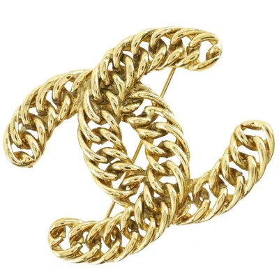 Pre-owned Chanel Brooch () In Gold