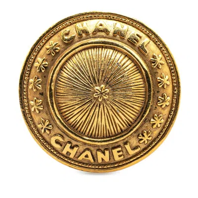 Pre-owned Chanel Brooch () In Gold