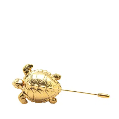 Pre-owned Chanel Brooch () In Gold