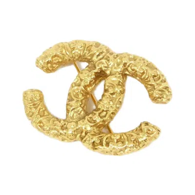 Pre-owned Chanel Brooch () In Gold