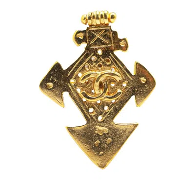 Pre-owned Chanel Brooch () In Gold