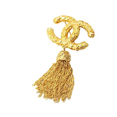 Pre-owned Chanel Brooch () In Gold