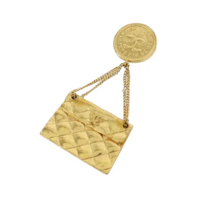 Pre-owned Chanel Brooch () In Gold