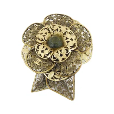 Pre-owned Chanel Brooch () In Green