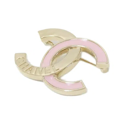 Pre-owned Chanel Brooch () In Pink
