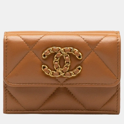 Pre-owned Chanel Brown 19 Trifold Flap Compact Wallet