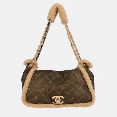 Pre-owned Chanel Brown Calfskin Wool Handbag In Sand
