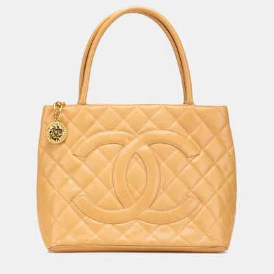 Pre-owned Chanel Brown Caviar Medallion Tote