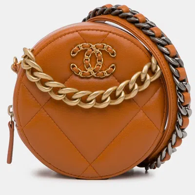 Pre-owned Chanel Brown Lambskin 19 Round Clutch With Chain