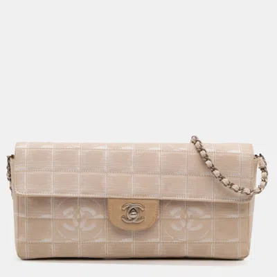 Pre-owned Chanel Brown New Travel Line Nylon East West Flap
