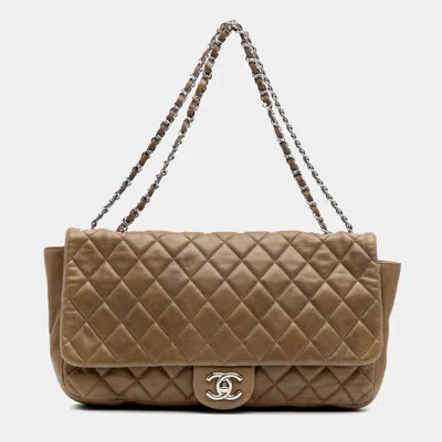Pre-owned Chanel Brown Quilted Lambskin Jumbo Coco Rain Flap Bag