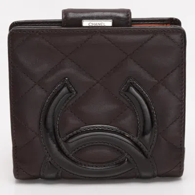 Pre-owned Chanel Brown Quilted Leather Cambon Ligne Compact Wallet
