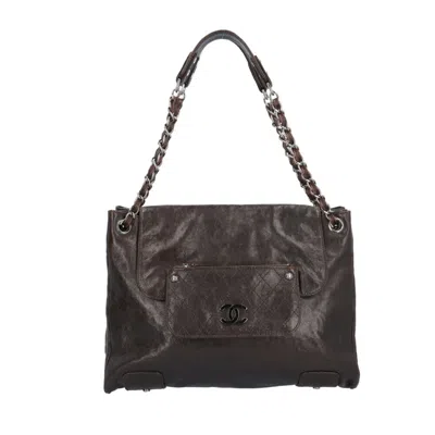 Pre-owned Chanel Brown Shoulder Bag ()