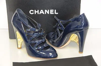Pre-owned Chanel Buckle Navy Blue Patent Pumps Strap Heels Shoes 39.5